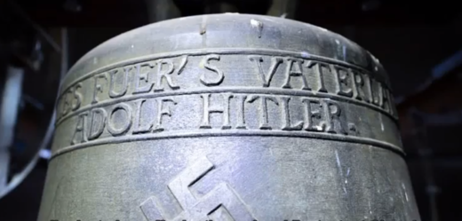 Nacistický zvon si německá vesnice ponechá.