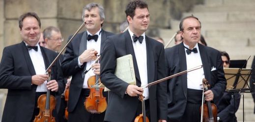 Česká filharmonie zahraje pod vedením jejího budoucího šéfdirigenta Semjona Byčkova.