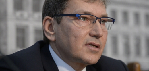 Ministr průmyslu a obchodu Tomáš Hüner (za ANO).
