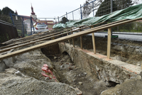 Rekonstrukce přístupového mostu v Holešově. 