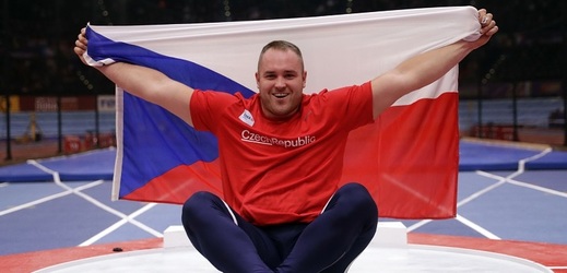 Bronzový medailista Tomáš Staněk nebyl se svým výkonem spokojený.