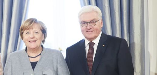 Angela Merkelová a Frank-Walter Steinmeier.