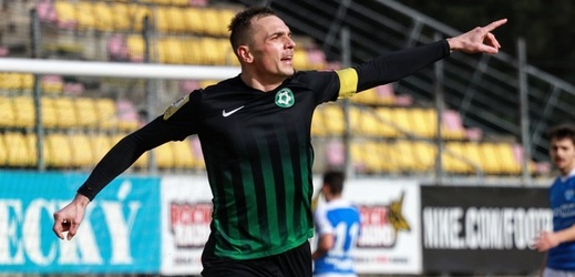 Fotbalisté Příbrami porazili Táborsko a na čele tabulky vystřídali Opavu.