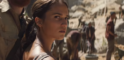 Snímek z filmu Tomb Raider.