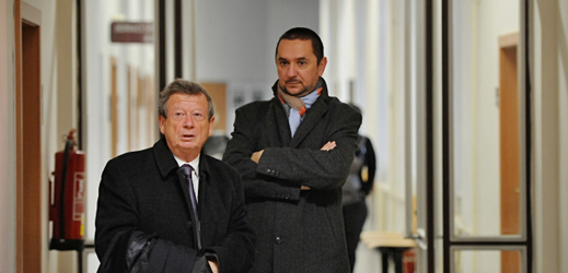 Bývalý primátor Českých Budějovic Juraj Thoma (vpravo) se svým obhájcem.