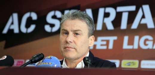 První derby Pavla Hapala v roli trenéra skončilo remízou.