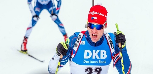 Čeští biatlonisté dojeli v norské štafetě na desátém místě.