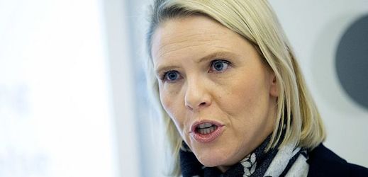 Norská ministryně spravedlnosti Sylvi Listhaugová odstoupila.
