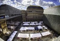 Dyzajn market Jaro se tradičně koná na náměstí Václava Havla.