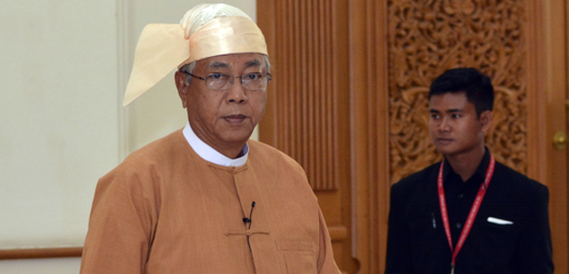 Barmský prezident Tchin Ťjo.