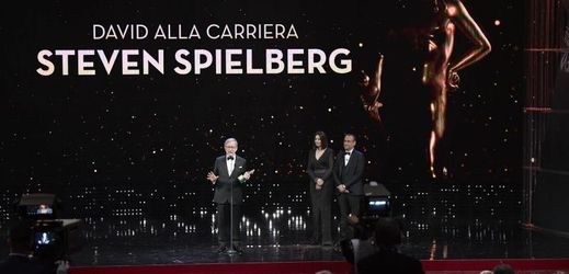 Steven Spielberg si převzal ocenění za celoživotní dílo.