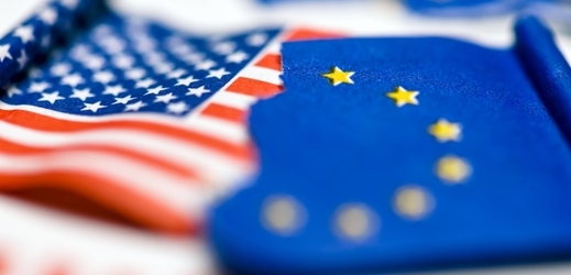 EU bude zatím osvobozena od cel na dovoz do USA (ilustrační foto).