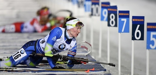 Darja Domračevová vyhrála závěrečný sprint v Ťumeni, Kuzminová získala malý glóbus.