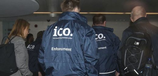 Britský úřad ICO dokončil prohlídku kanceláří Cambridge Analytica.