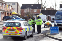 Policisté v Salisbury po incidentu s otrávením Skripala a jeho dcery novičokem.