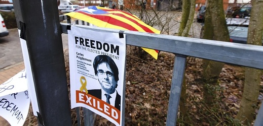 Katalánci si přejí svobodu pro Carlese Puigdemonta.