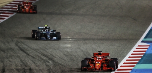 Vítěz VC Bahrajnu Sebastian Vettel.