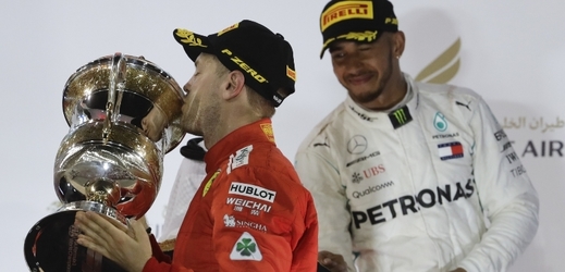 Vítěz Velké ceny Bahrajnu Sebastian Vettel. 