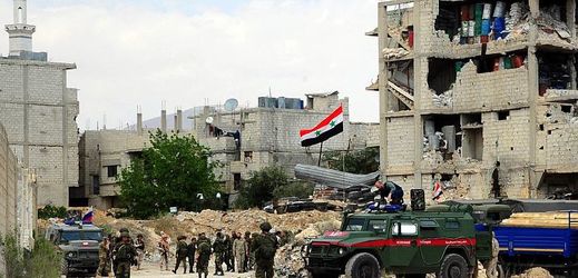 Ruské a syrské vojenské síly na předměstí Damašku.