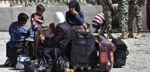 Syrští uprchlíci se mají vystěhovat bez patřičného právního odůvodnění.