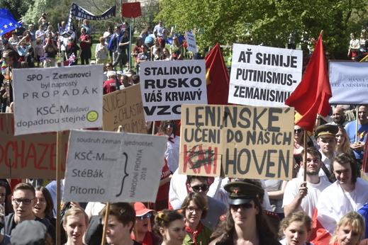 Demonstrace proti KSČM, Nymburk.
