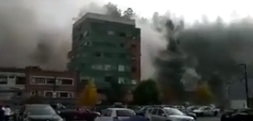 Exploze plynu v nemocnici zabila čtyři lidi, desítky zraněných