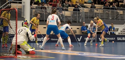 České florbalisty prohrály na úvod Euro Floorball Tour se Švédskem.
