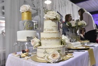 Svatební dort v Praze by měl měřit rovné dva metry.