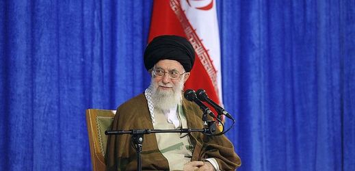 Nejvyšší íránský duchovní vůdce ajatolláh Alí Chameneí.