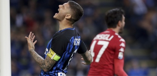Inter prohrál se Sassuolem a může přijít o Ligu mistrů.