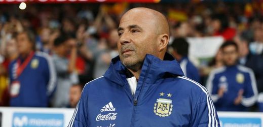 Jorge Sampaoli se o místo trenéra Argentiny nemusí bát.