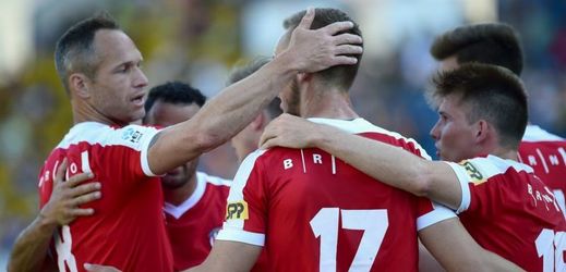 Brněnští fotbalisté si v sezoně mnoho podobné radosti neužili.