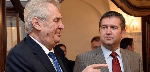 Prezident Miloš Zeman a předseda ČSSD Jan Hamáček.