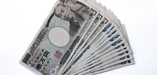 Japonské jeny.