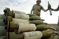 Likvidace nevybuchlé munice v Afghánistánu armádou USA.