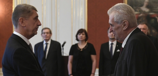 Předseda v demisi Andrej Babiš (vlevo) a prezident Miloš Zeman.