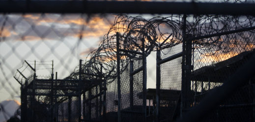 Věznice na americké základně Guantánamo na Kubě.