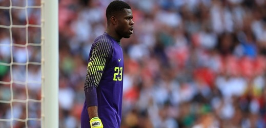 Teprve devatenáctiletý Francis Uzoho bude jedničkou Nigérie na nadcházejícím fotbalovém šampionátu.