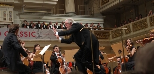 Německý dirigent Enoch zu Guttenberg.