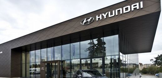Hyundai jako první zavádí službu "Zavolejte si svého prodejce".