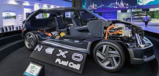 Nexo reprezentuje vrchol vývoje vyspělé techniky palivových článků Hyundai.