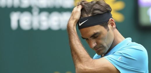 Federer na desátý titul v Halle nedosáhl.