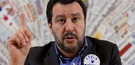 Ministr vnitra, vicepremiér a předseda Ligy severu Matteo Salvini.
