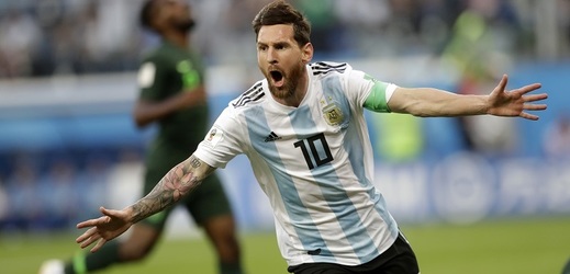 Kapitán argentinské reprezentace Lionel Messi výrazně pomohl své reprezentaci k postupu do osmifinále.