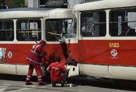 V Praze do sebe narazily dvě tramvaje.
