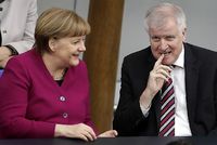 Německá kancléřka Angela Merkelová a předseda bavorské Křesťanskosociální unie.