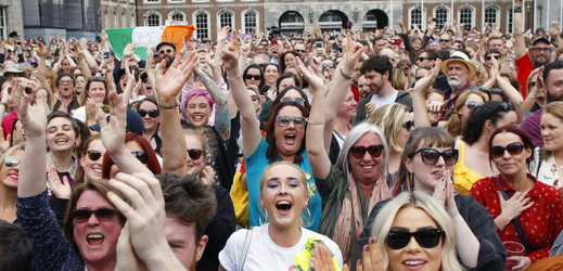 Demonstrace za zrušení potratů - Irsko.