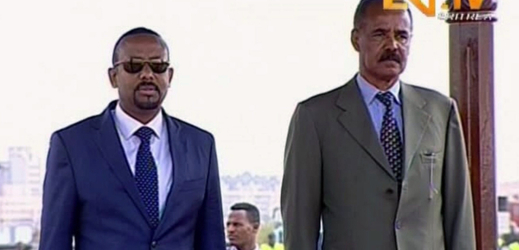 Etiopský premiér Abiy Ahmed (zleva) a prezident Eritreje Isaias Afwerki.