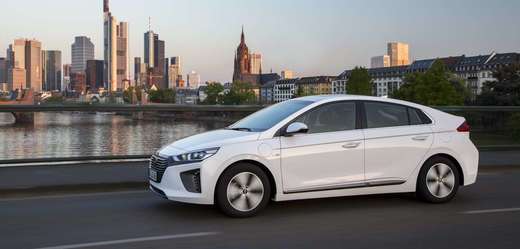 Ekologické vozy Hyundai zvítězily ve dvou kategoriích New Car Awards.