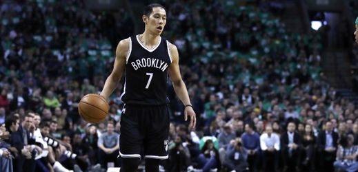 Lin vstoupí do deváté sezóny v NBA v dresu již sedmého týmu. 